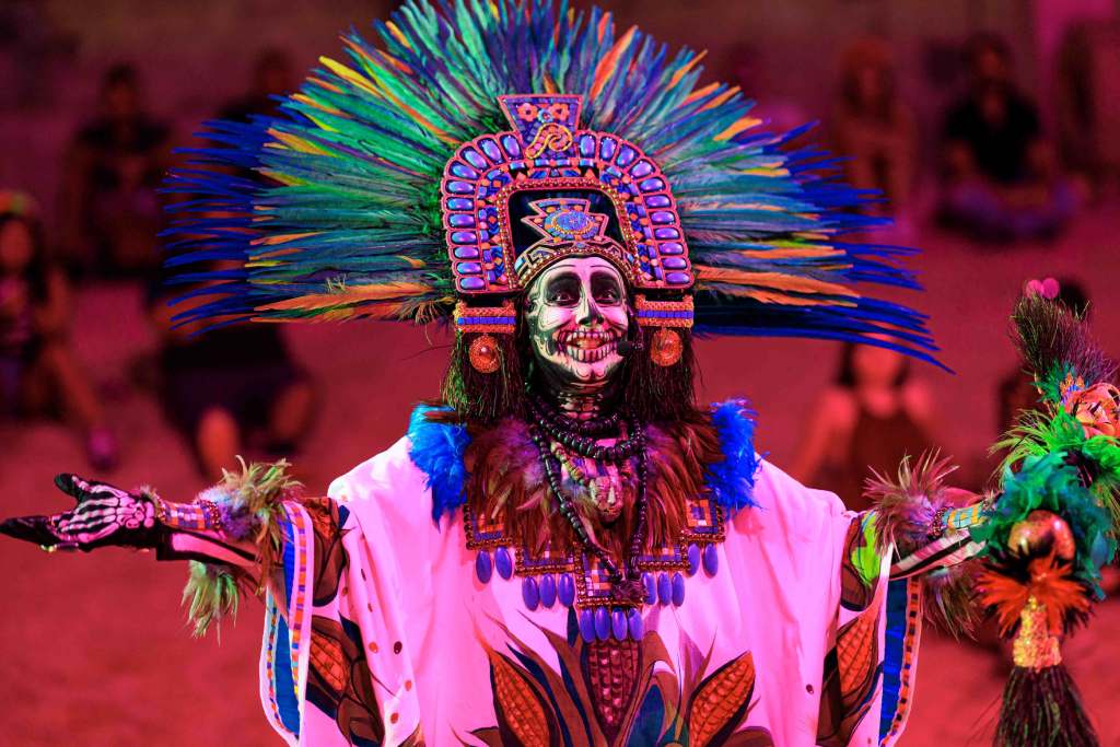 Xcaret Festival de Tradiciones de Vida y Muerte