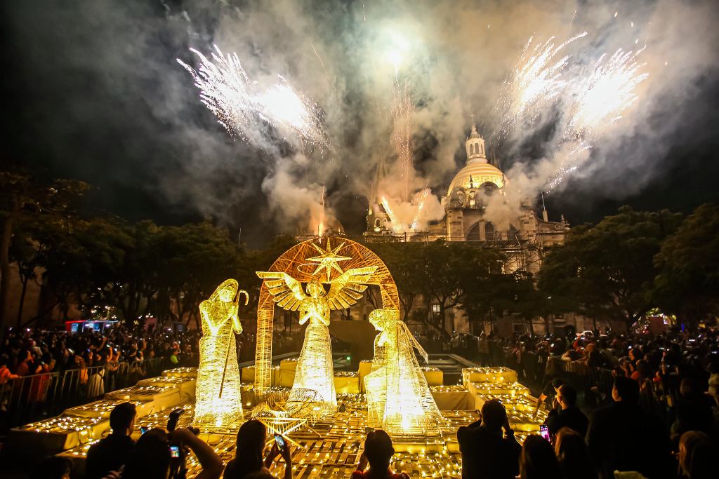 Nacimiento Monumental en la Plaza Liberación de Guadalajara