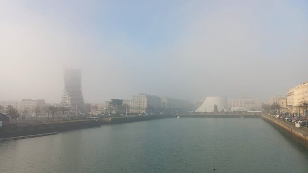 Dique niebla en Le Havre