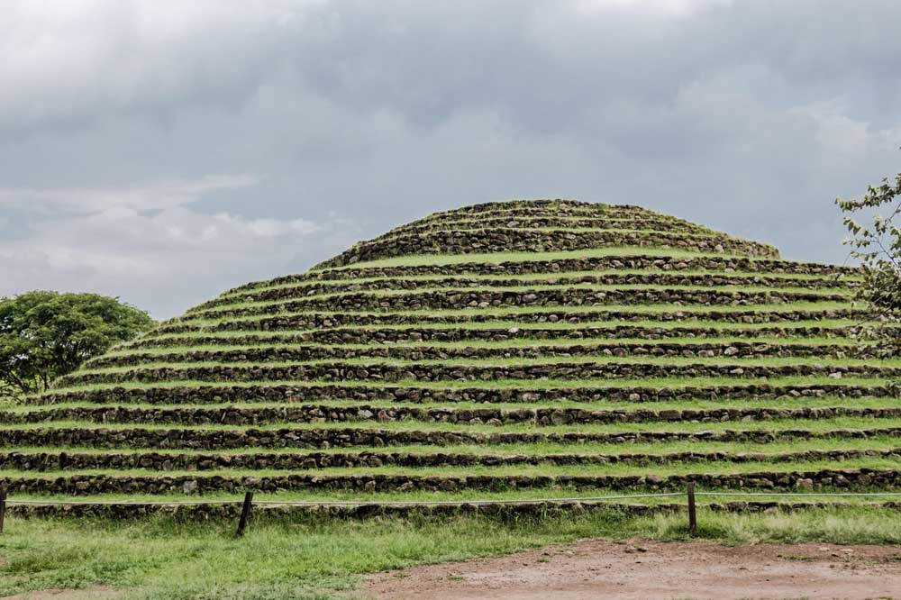 Pirámide La Iguana en Teuchitlán