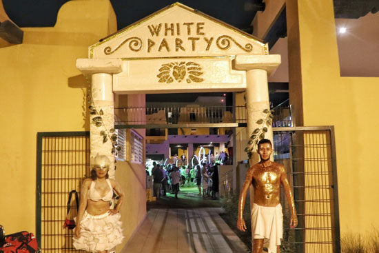 White party Riu Palace