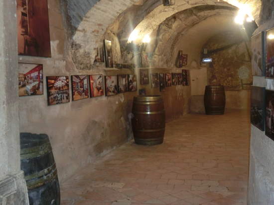 Bodega subterránea del Restaurante El Lagar de Isilla