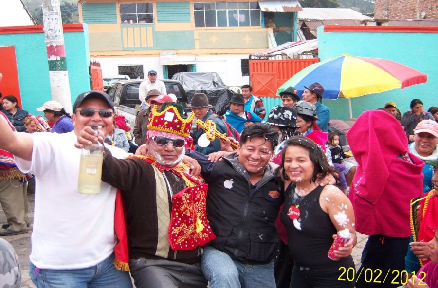 Fiesta en el Carnaval de Guamote