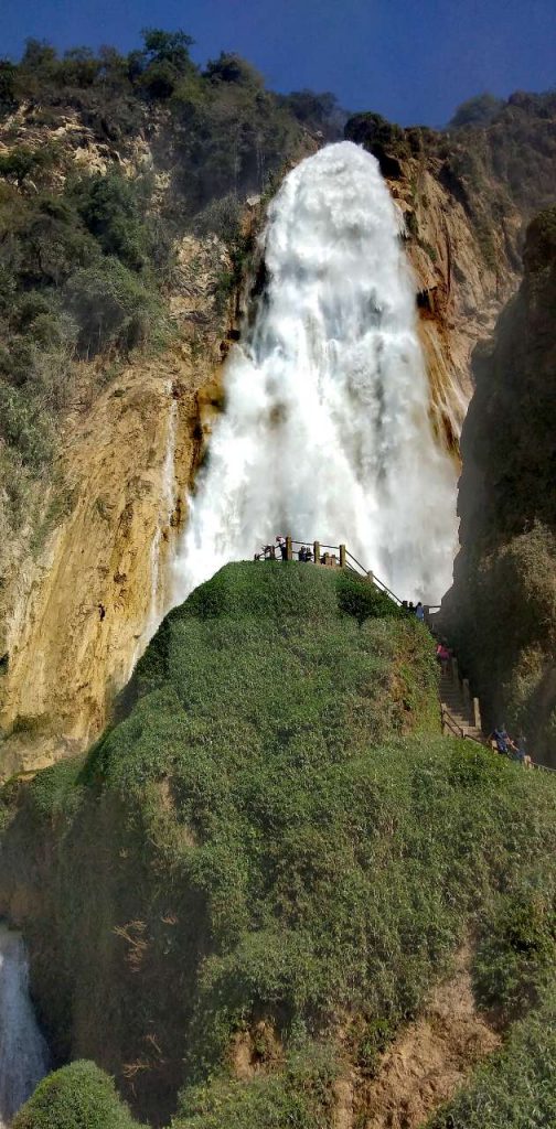 Cascada Velo de novia en Chiapas