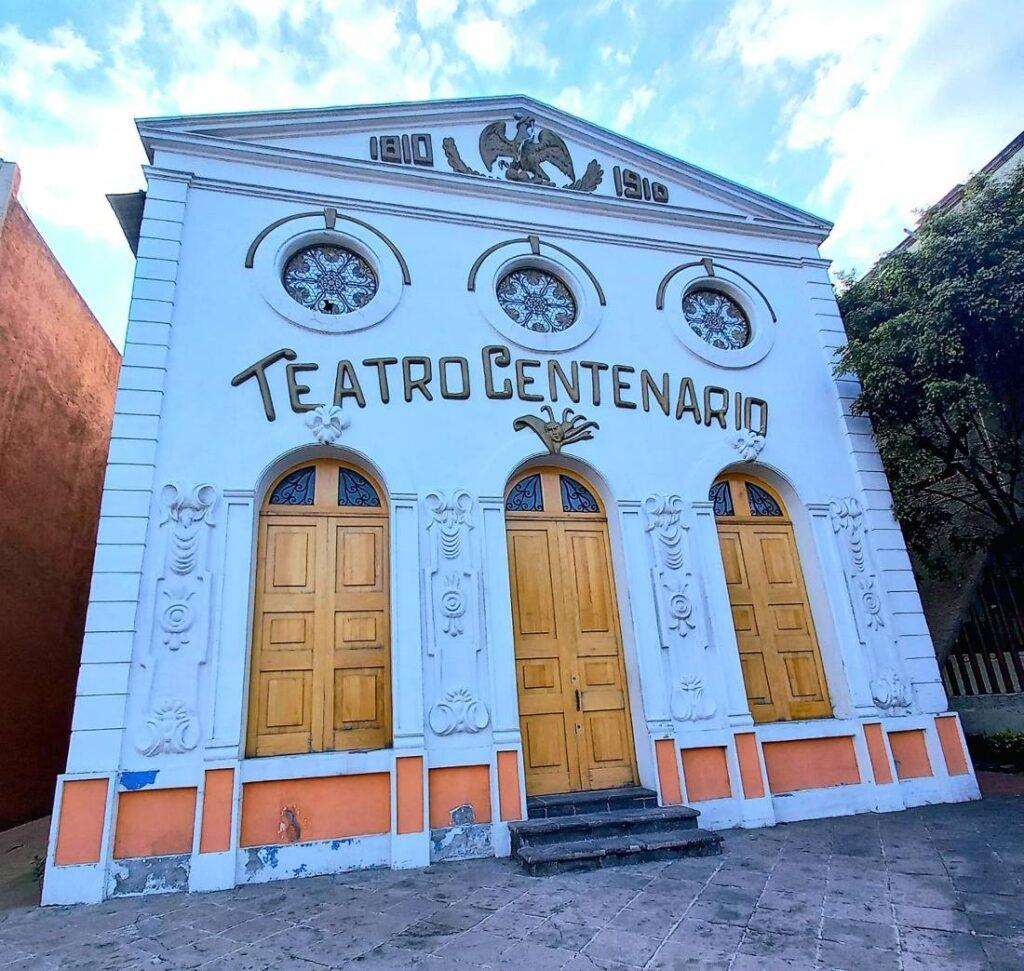 Teatro Centenario exterior