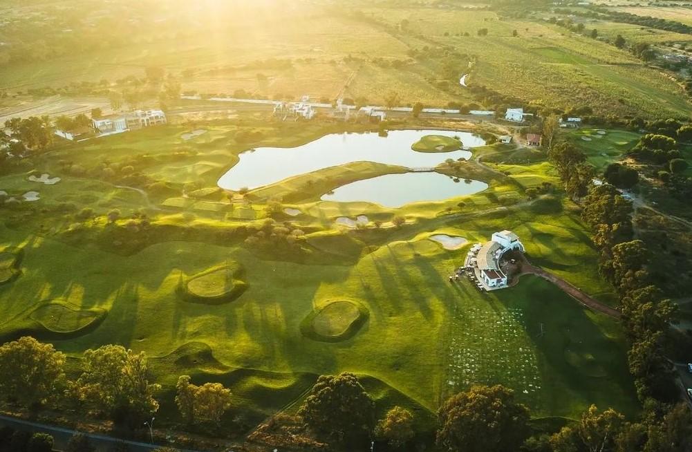 3 de los campos de golf más exclusivos de San Miguel de Allende - Entorno  Turístico