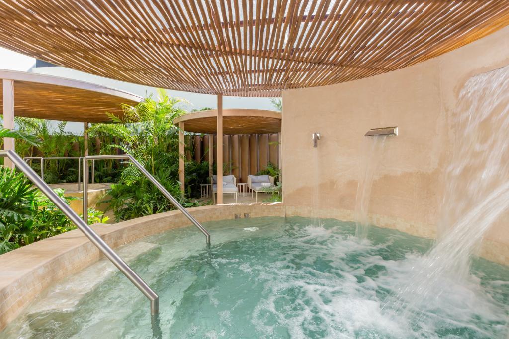 Spa del Hilton Cancún Mar Caribe All-Inclusive Resort