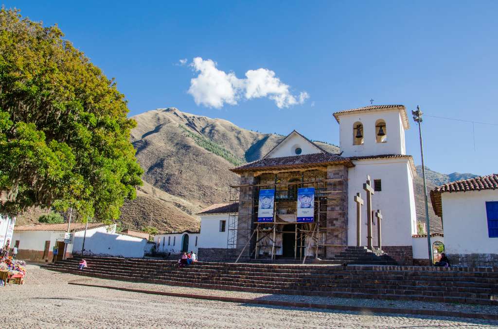 Iglesia de San Pedro Apóstol.