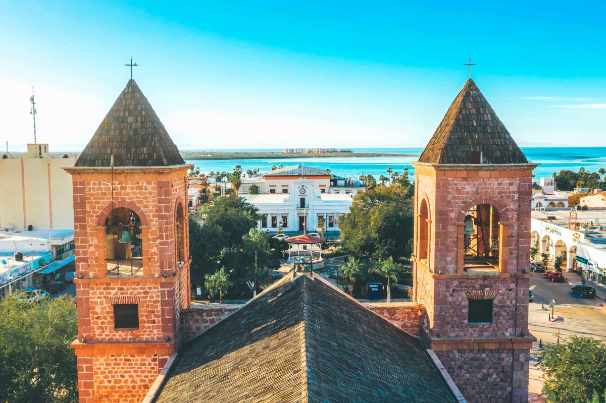 Centro histórico de la paz desde las alturas