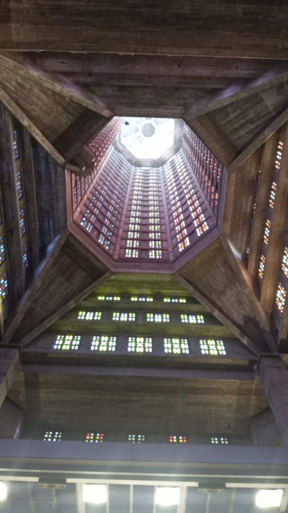 Interior de la Iglesia de Saint Joseph